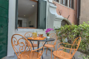 Ve.N.I.Ce. Cera Casa Del Giglio Venedig
